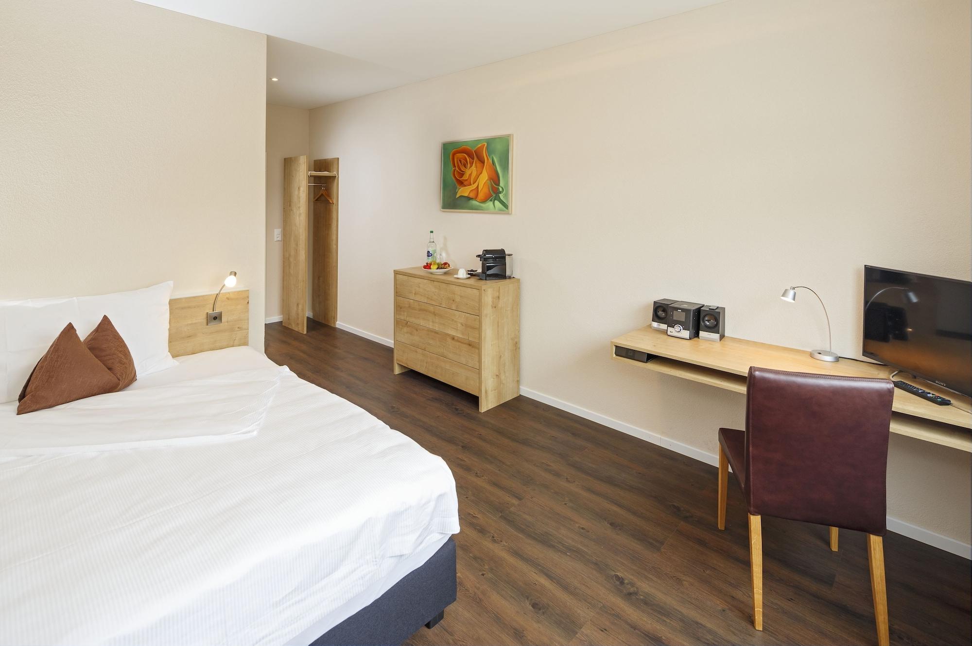 Villmergen Swiss Quality Hotel Eksteriør bilde