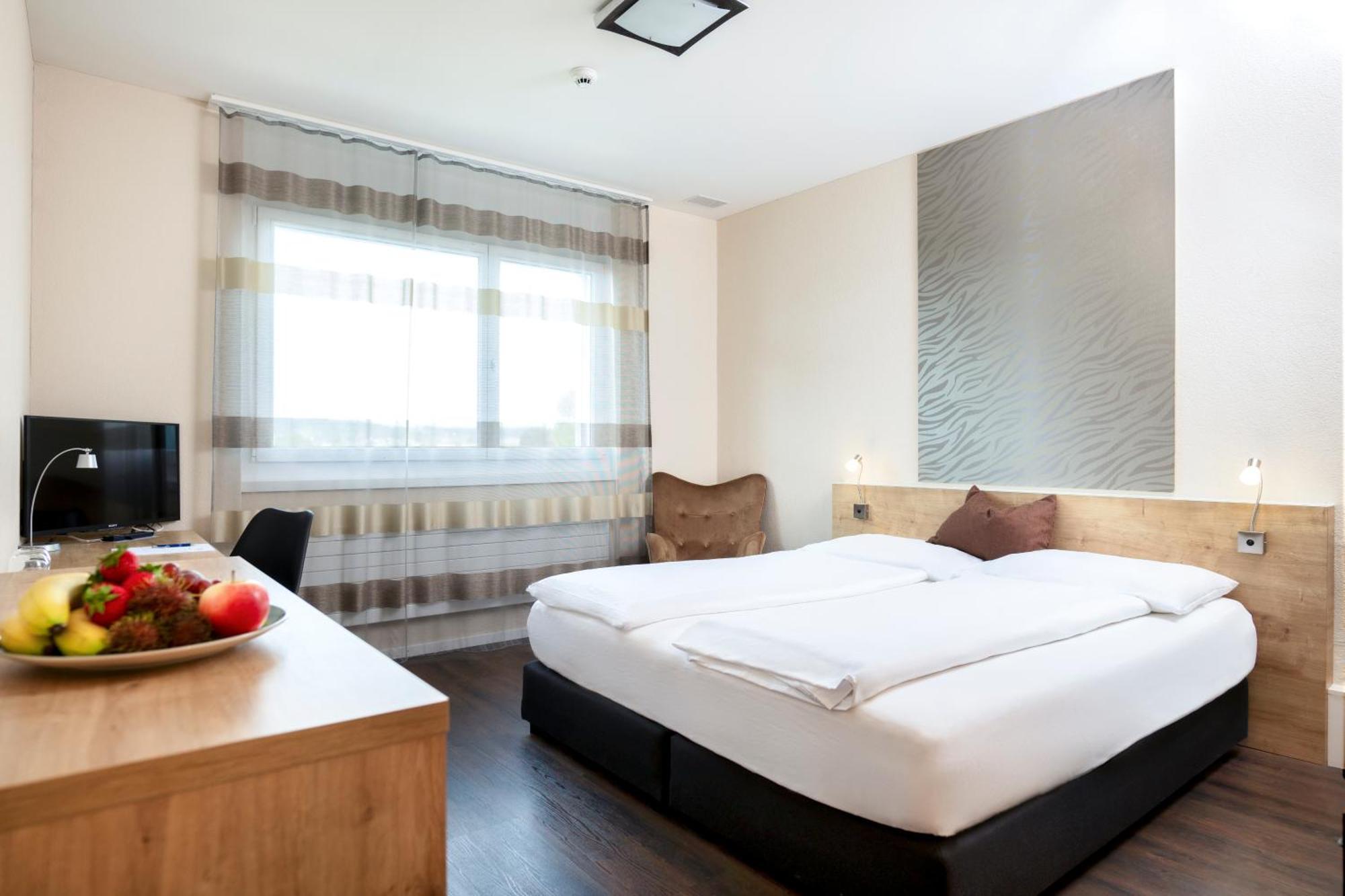 Villmergen Swiss Quality Hotel Eksteriør bilde