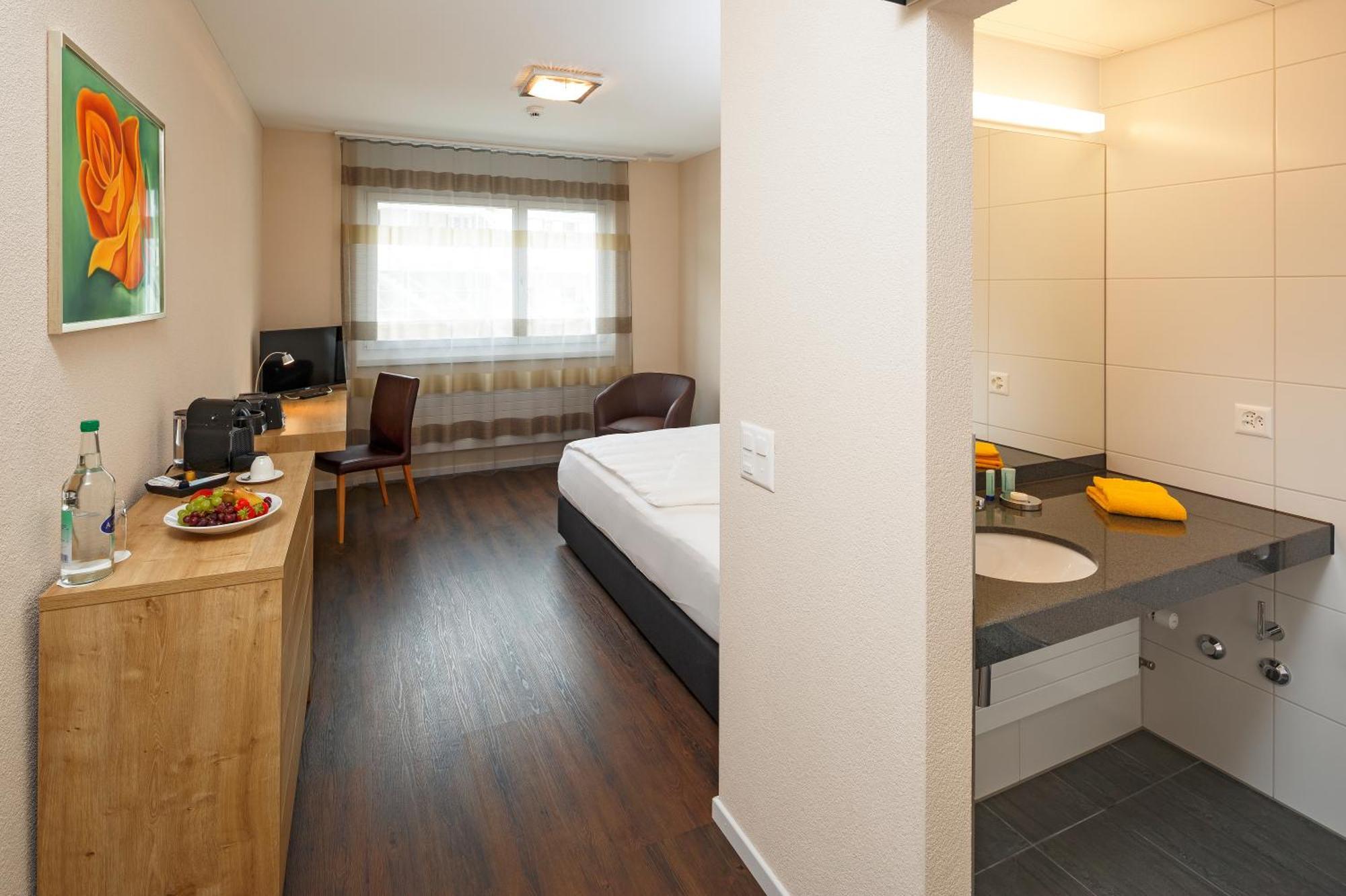 Villmergen Swiss Quality Hotel Eksteriør bilde