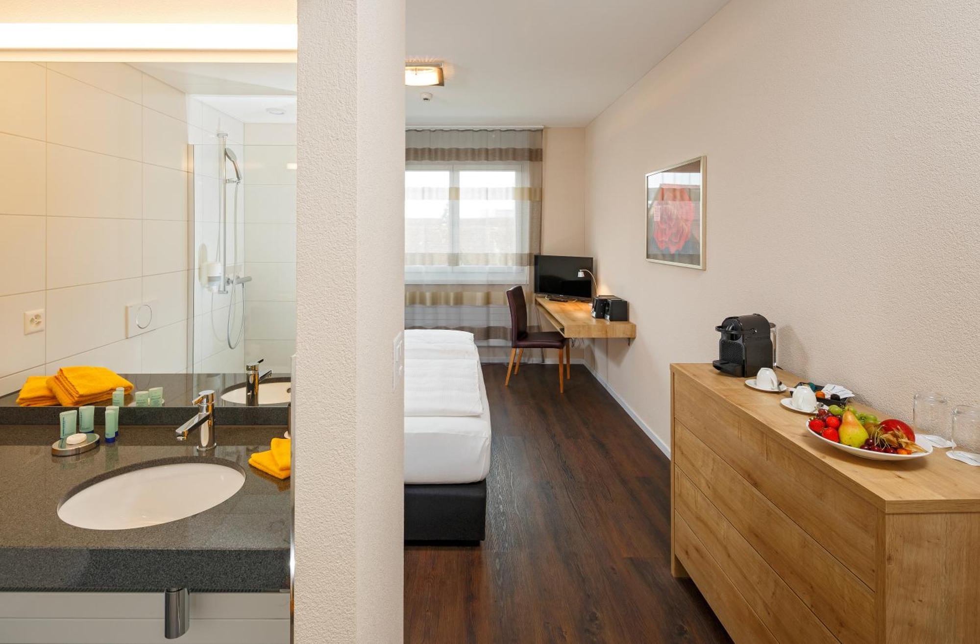 Villmergen Swiss Quality Hotel Eksteriør bilde